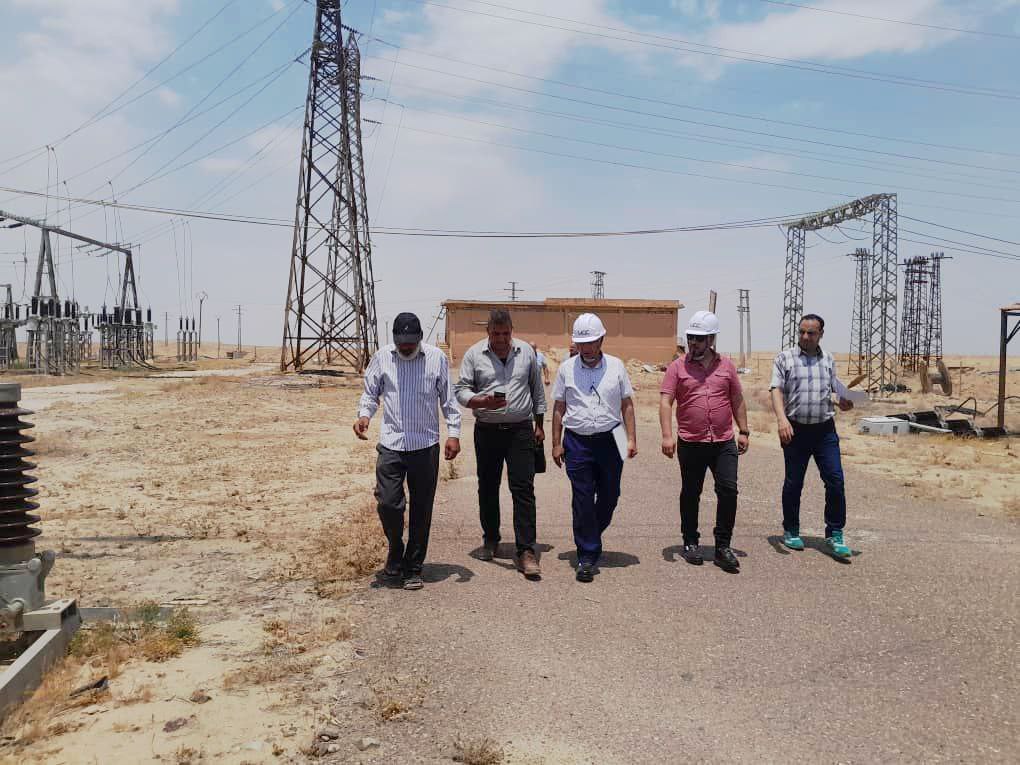 وفد من مجموعة “أورباكون القطرية القابضة” يزور منشأة “التيم” بدير الزور