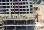 صب سقف الطابق الرابع للمقسم “H36” في برج “ناي” بـ”ماروتا سيتي”