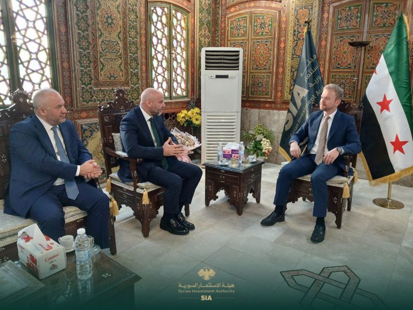 هيئة الاستثمار السورية تبحث مع شركة “جنرال إلكتريك” الأميركية دعم مشاريع إعادة الإعمار في سوريا
