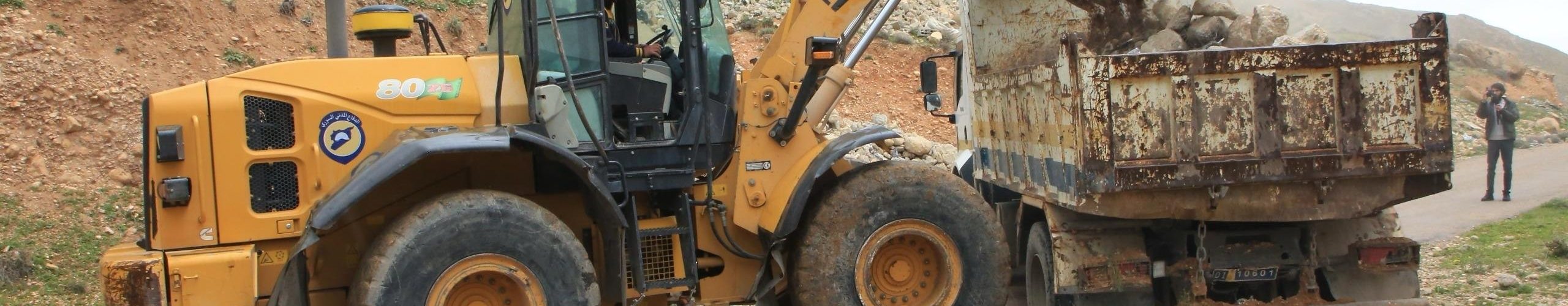 إطلاق حملة ترحيل أنقاض في ريف دمشق