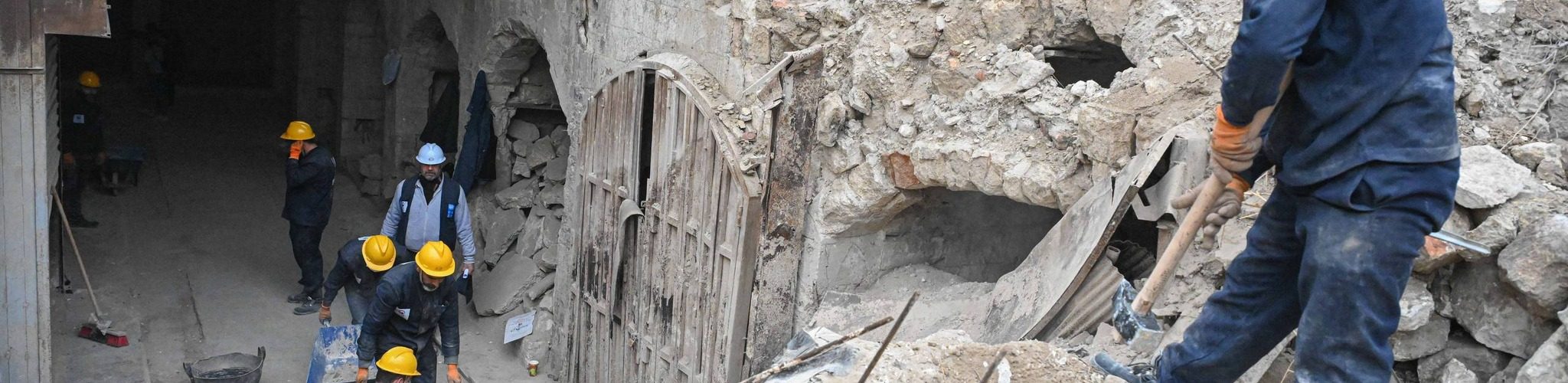 إزالة 96 ألف طن من الأنقاض في حلب