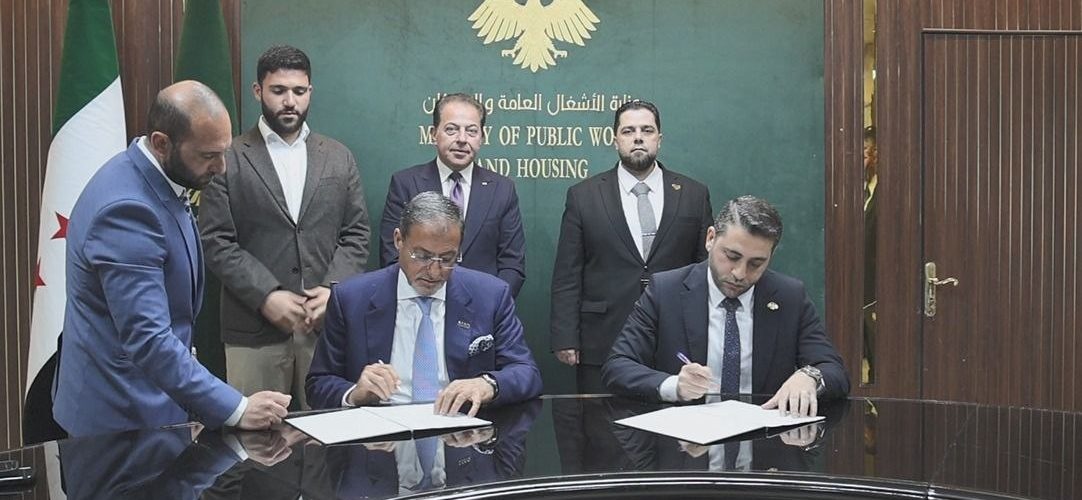 وزارة الأشغال العامة والإسكان تعيد إطلاق مشروع “البوابة الثامنة” في يعفور في ريف دمشق