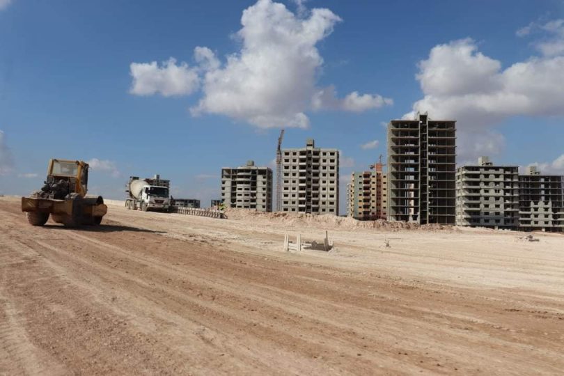 وزراة الإسكان السورية تتابع استكمال تنفيذ أعمال موقع أبراج “ذي قار” السكنية في حماة