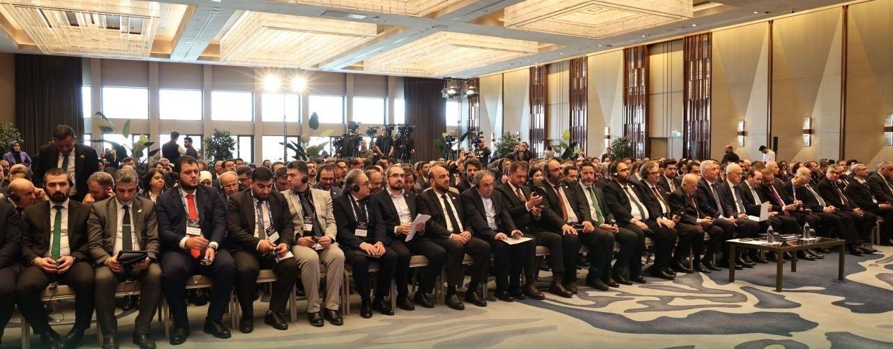 منتدى الأعمال والاستثمار السوري–التركي يبحث الإعمار والتكامل الاقتصادي