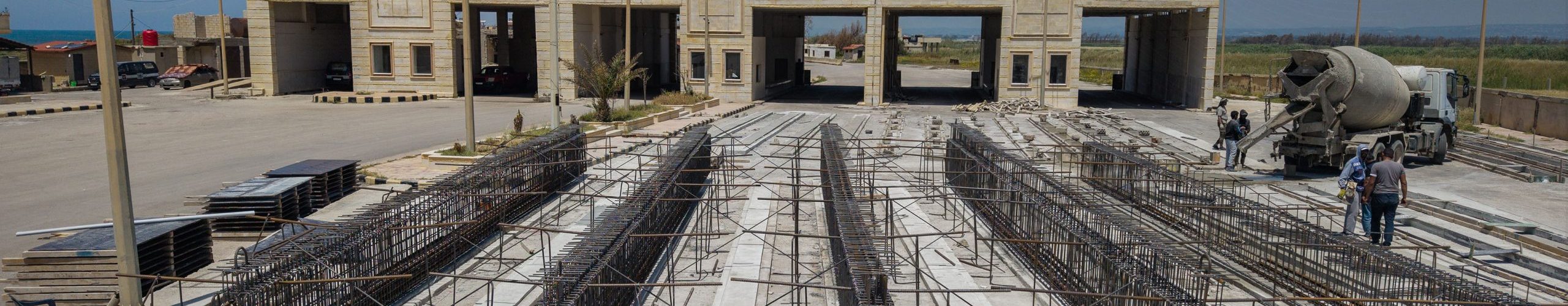 استمرار أعمال إنشاء الجسر الجديد في منفذ العريضة ‏الحدودي مع لبنان