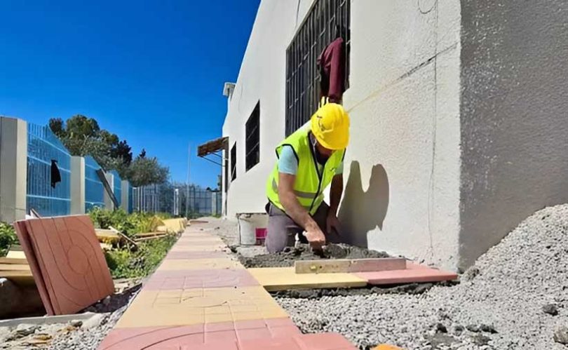 تنفيذ حزمة مشاريع صحية وتعليمية ومائية بريف السويداء
