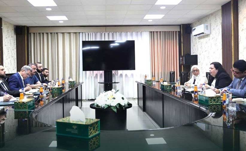 وزير الأشغال العامة والإسكان يبحث مع وفد “UNOPS” مجالات التعاون في مشاريع الإسكان والبنى التحتية